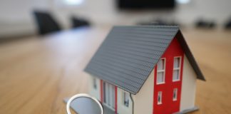 what is mortgage insurance and how much does it cost