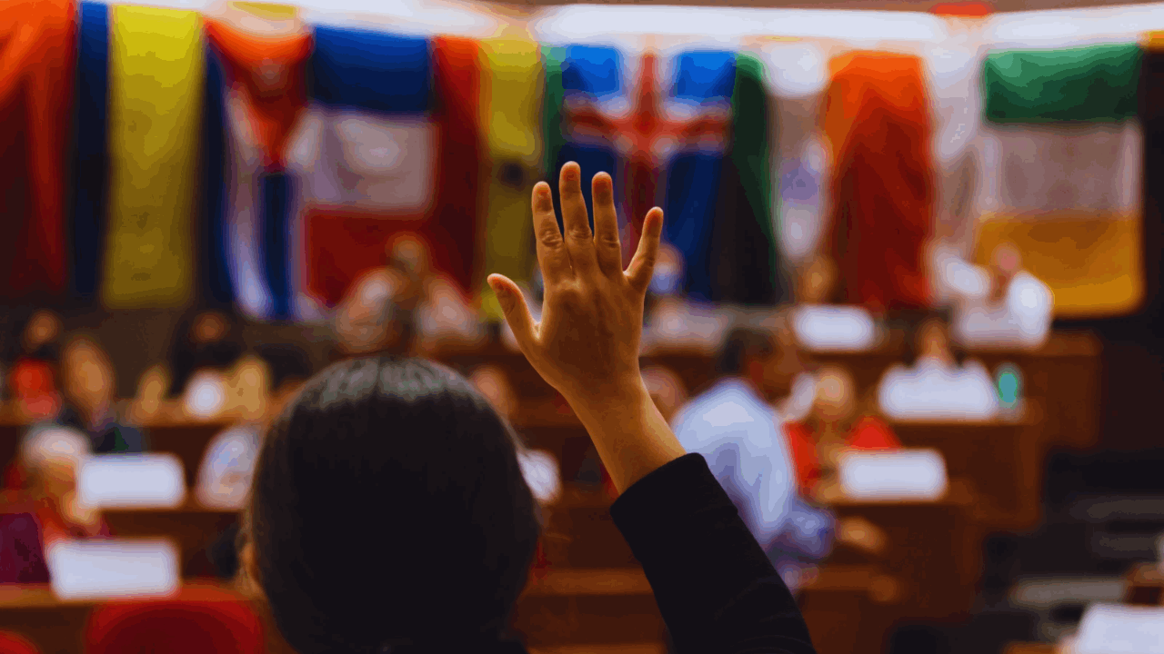 How to Choose the Best Accredited Online MBA in 2025