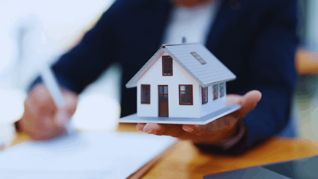 How to Lower Home Insurance Premiums Without Losing Coverage